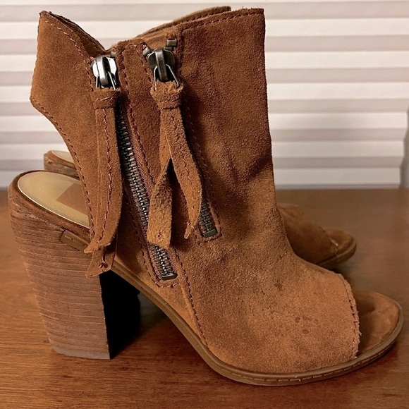 Dolce Vita Peep-toe Bootie in Camel/Chestnut - Picture 3 of 6